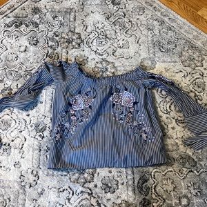 Long sleeve off the shoulder